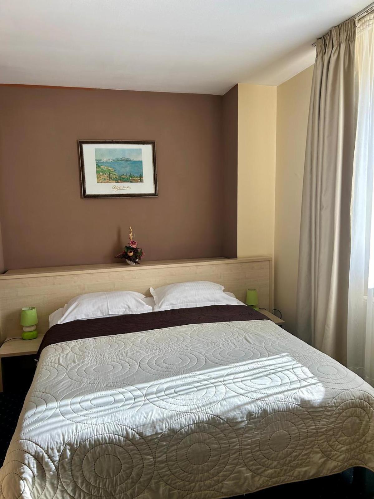 Hotel Pacific Тимишоара Экстерьер фото